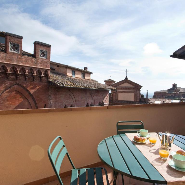 Siena Romantica - One-Bedroom Apartment - 2