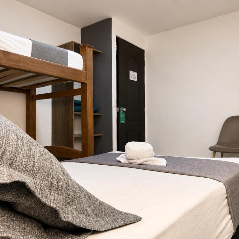 Hotel Laureles Palo Alto - Standard Family Room - 10
