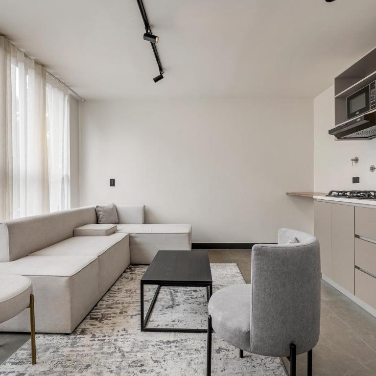 Apartamentos HOUSY Laureles - Studio Apartment - 1