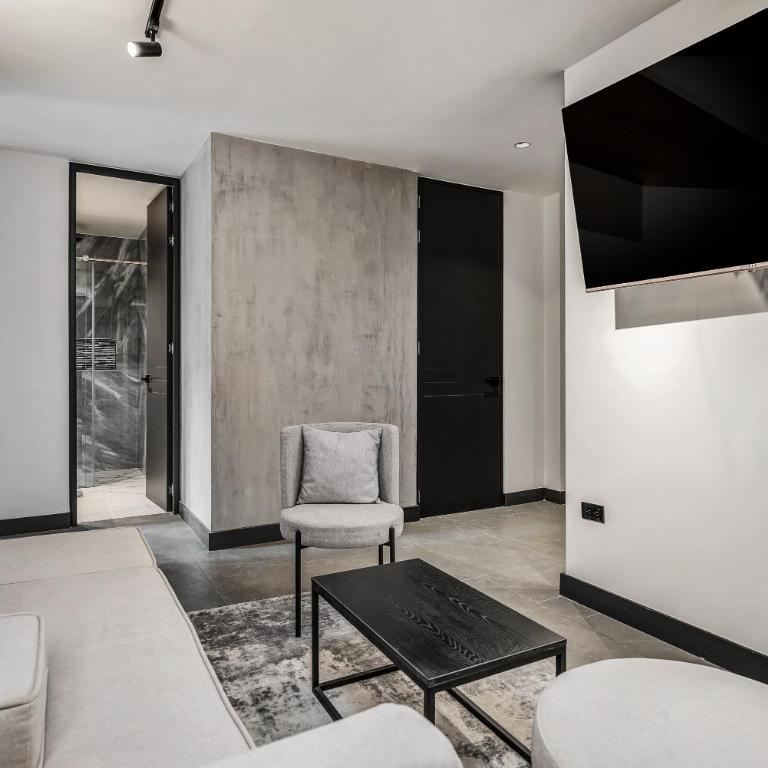 Apartamentos HOUSY Laureles - Two-Bedroom Apartment - 4