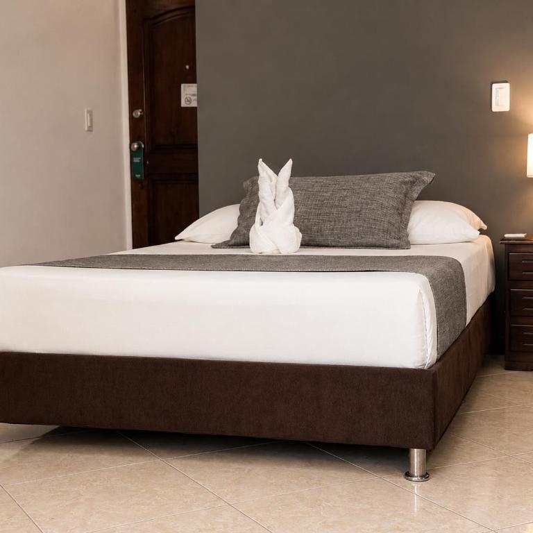 Hotel Laureles Palo Alto - Family Suite - 12