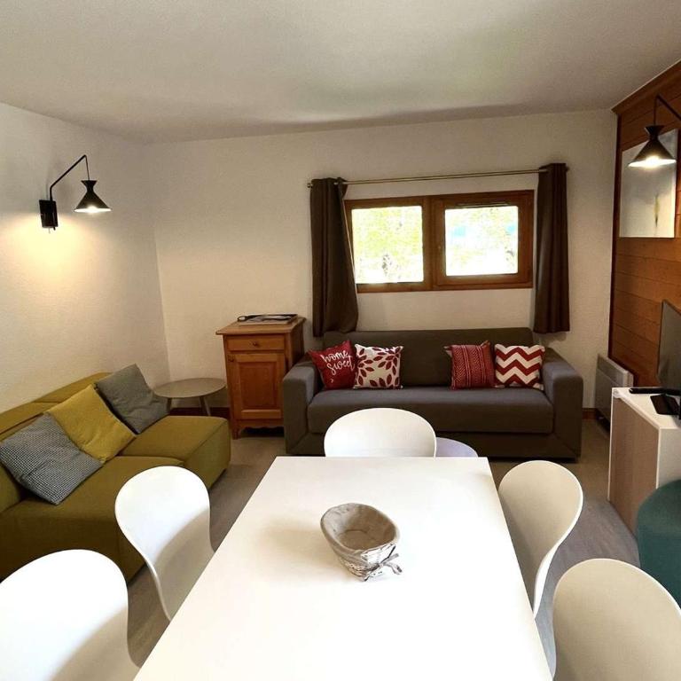 Appartement avec parking - 6 pers. - FR-1-871-63 - Apartment - 1