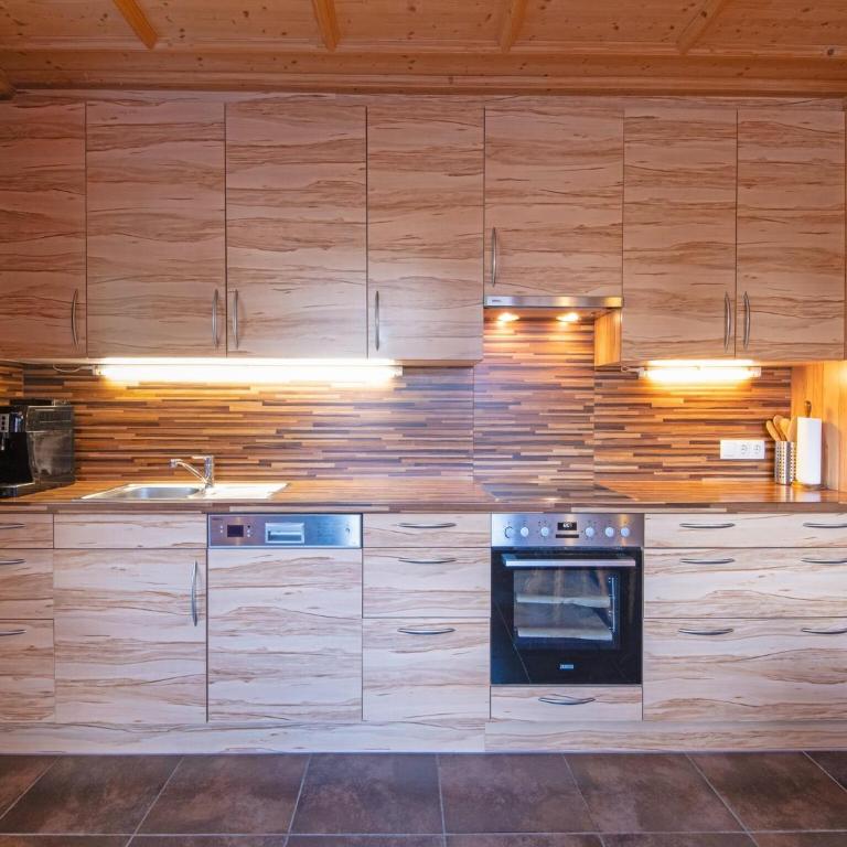 Chalet Hochfügen by Ski Slope - Ferienhaus mit 3 Schlafzimmern - 4