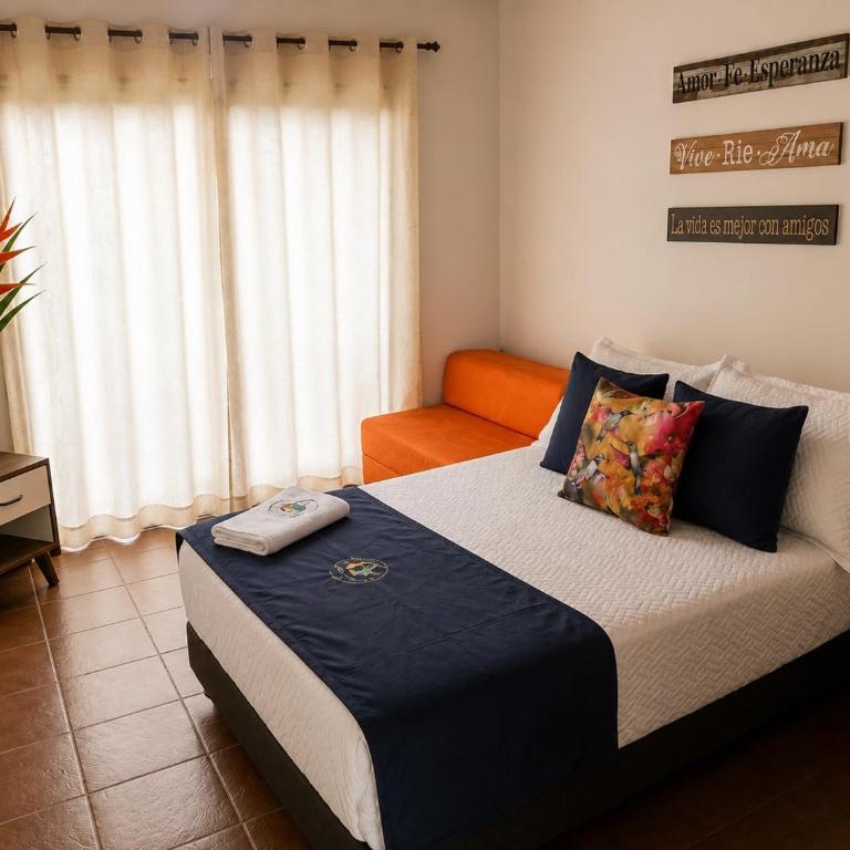 Colombia Verde - Rincon del Colibri - Six-Bedroom House - 50