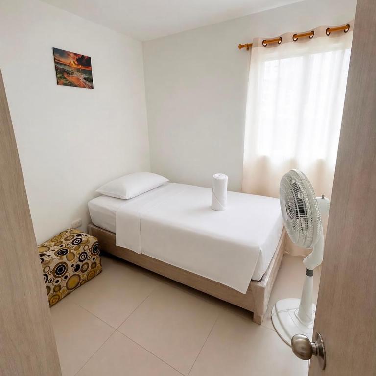 CONSTRUESCALA PM - Torre 811 - Three-Bedroom Standard Apartment - 16