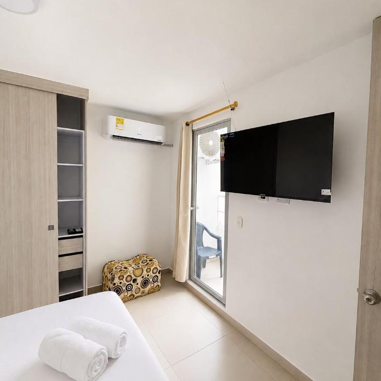 CONSTRUESCALA PM - Torre 811 - Three-Bedroom Standard Apartment - 17