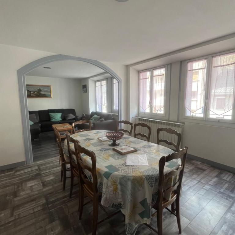 Appartement spacieux approx 125 m2 pour 8 personnes a Modane - Appartement 3 Chambres avec Vue sur la Montagne - 3