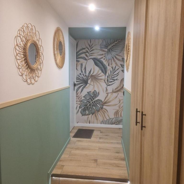 Cosy Haven 5 min from Nice Carnival Hyper-Center! - Apartment - 5