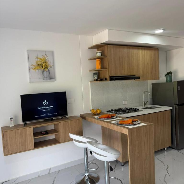 Brand new studio in University district AC WiFi - One-Bedroom Apartment - 1