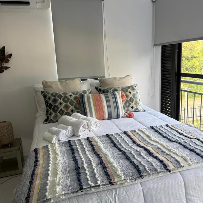 Brand new studio in University district AC WiFi - One-Bedroom Apartment - 13