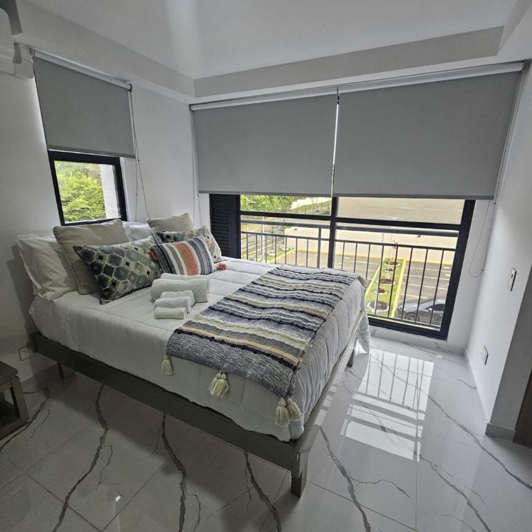 Brand new studio in University district AC WiFi - One-Bedroom Apartment - 3