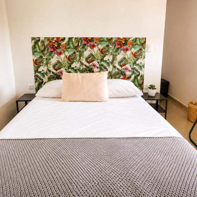 Hotel Jardin de Rosas - Habitación Doble con baño privado - 2