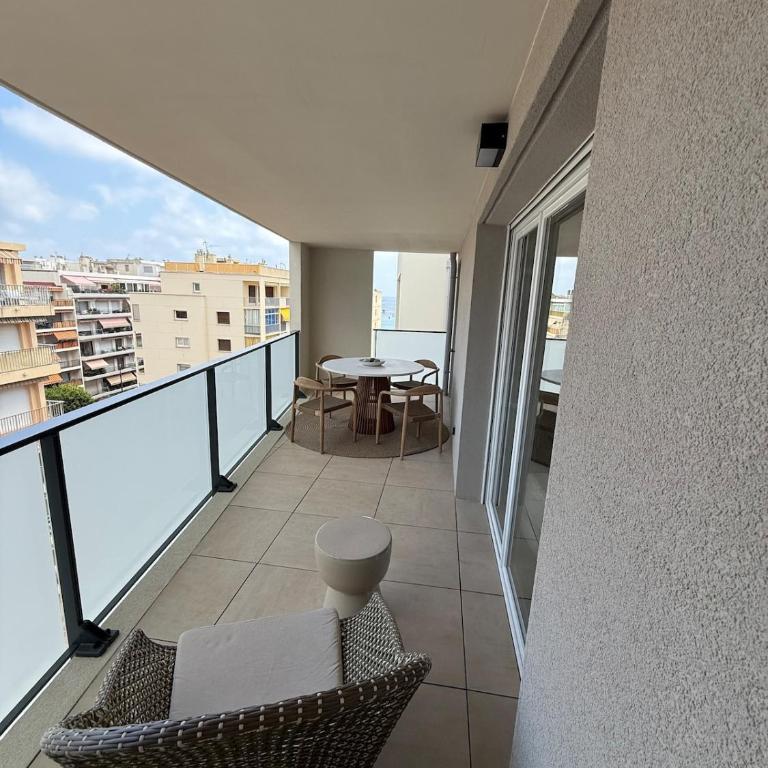 Penthouse des Orchidées-Sea View Top floor Living - Appartement 2 Chambres - 3