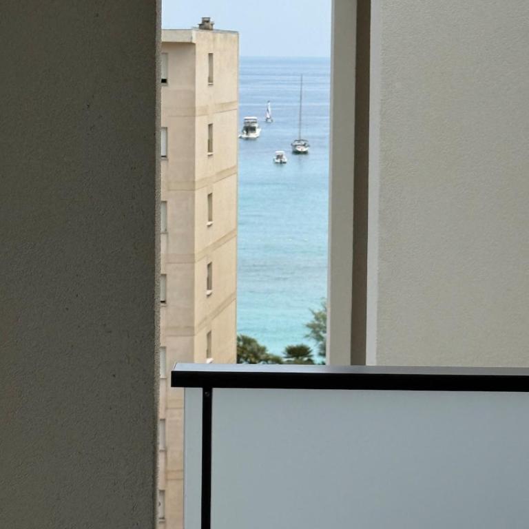 Penthouse des Orchidées-Sea View Top floor Living - Appartement 2 Chambres - 10