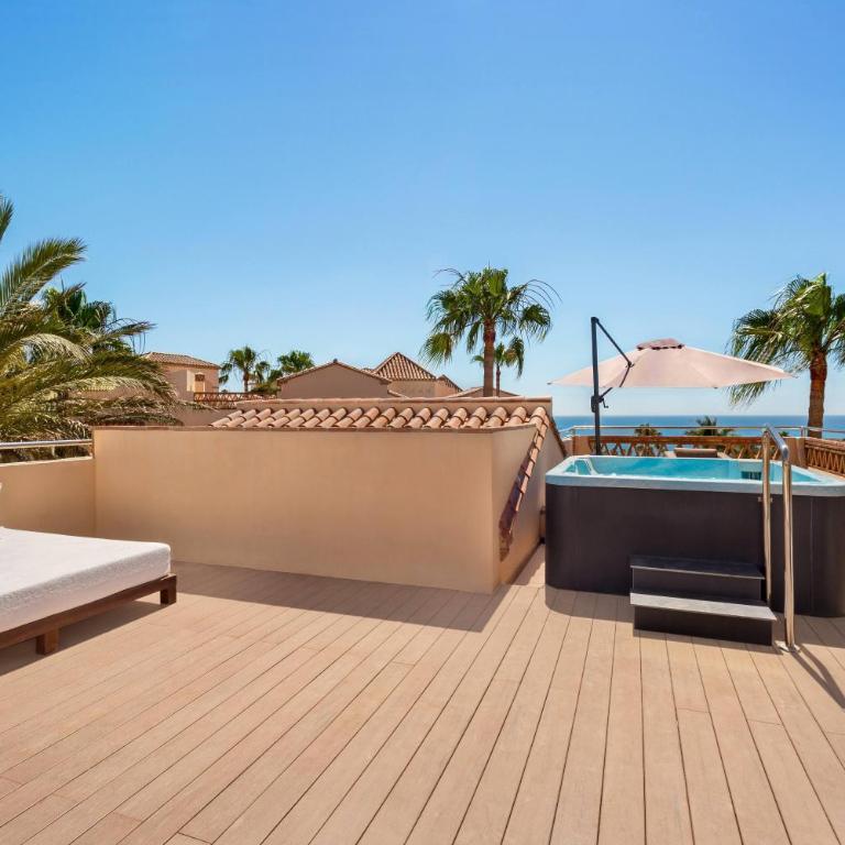 Wyndham Grand Costa del Sol - Suite Grand de 3 dormitorios con bañera de hidromasaje y vistas al mar - 1