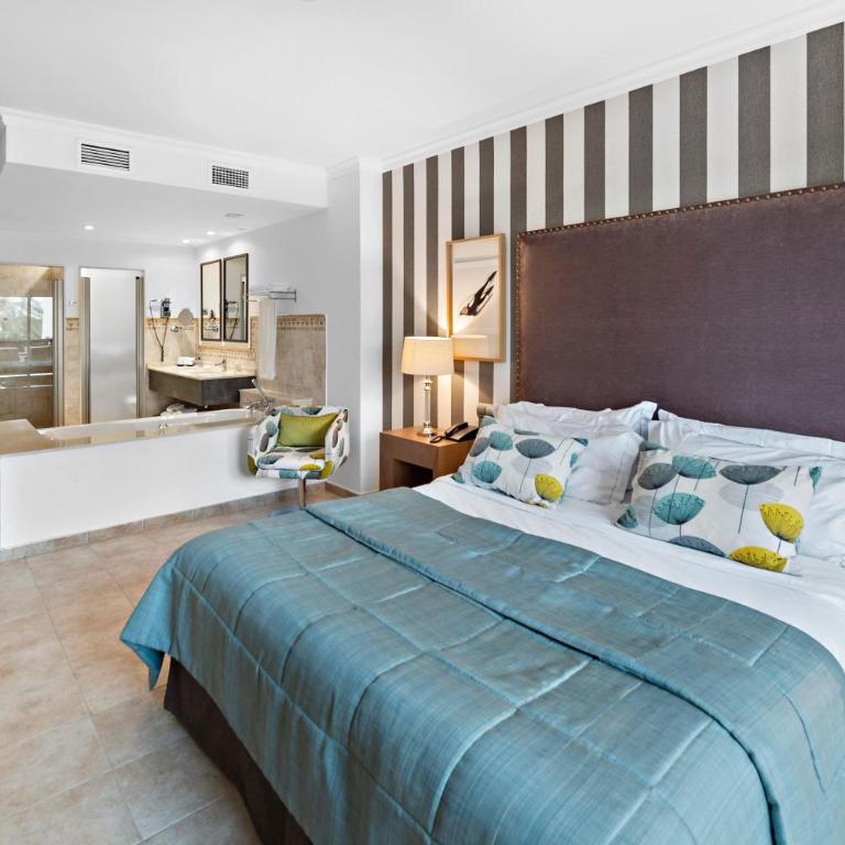 Wyndham Grand Costa del Sol - Suite Grand de 2 dormitorios con bañera de hidromasaje - 5
