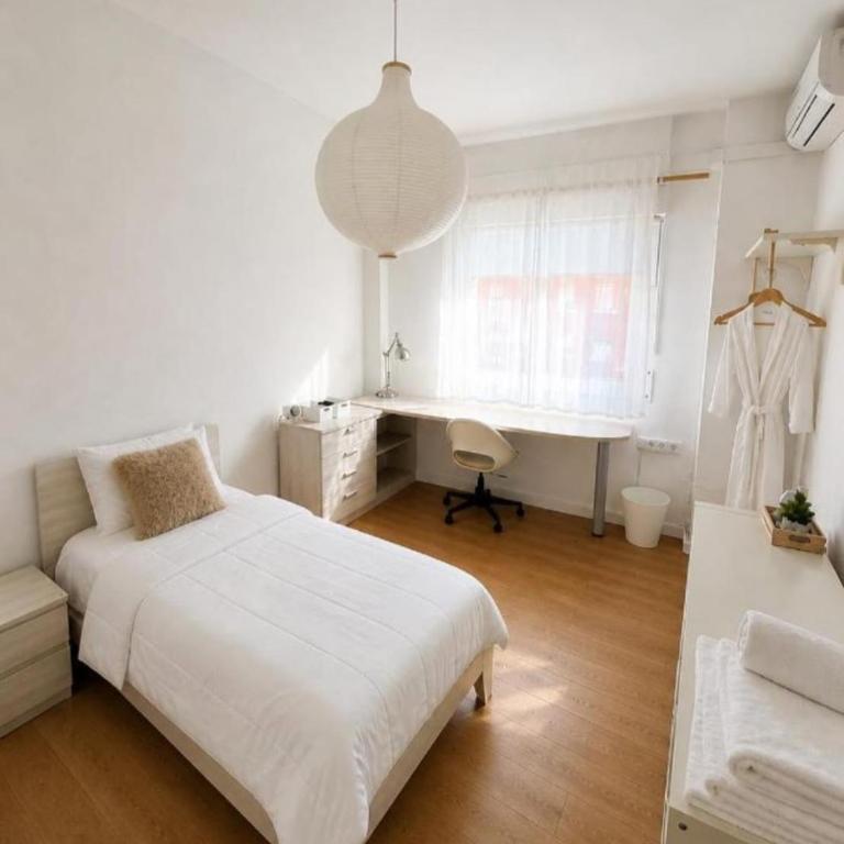 guest House Croqueta entire apartment 3 bedrooms - Apartamento de 3 dormitorios - 3