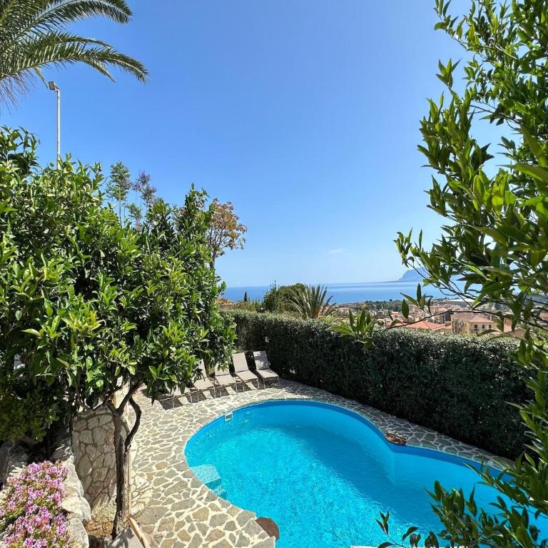 Holiday Home in Castellammare del Golfo with Pool - Casa Vacanze con 2 Camere da Letto - 8