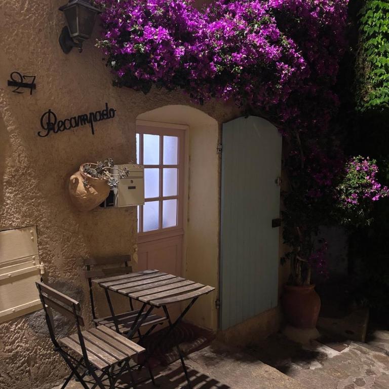 Au Levant, Maison de village de charme, vue mer - Maison 4 Chambres - 31