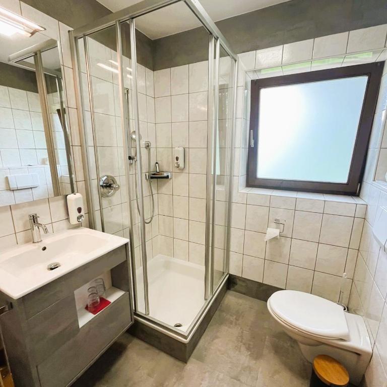 Landhaus Wildschwendt - Familienzimmer mit Terrasse - 3