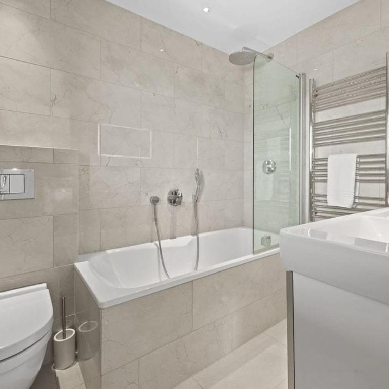 Chalet Des Étoiles, véritable ski-in ski-out - Chalet - 17