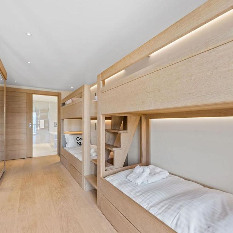 Chalet Des Étoiles, véritable ski-in ski-out - Chalet - 24