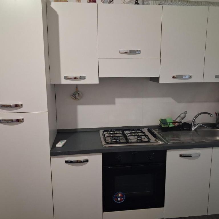 Monolocale zona Piazza Bovani Varazze Via I maggio - Appartement 1 Chambre - 12