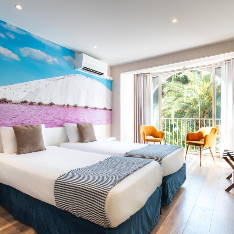 Hotel Europe - Chambre Double - Tribord - Coin salon - 2