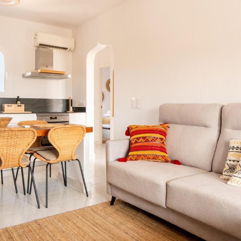 Stunning Ifach & Sea Views Stylish Casa Sonedo - Two-Bedroom Apartment - 26