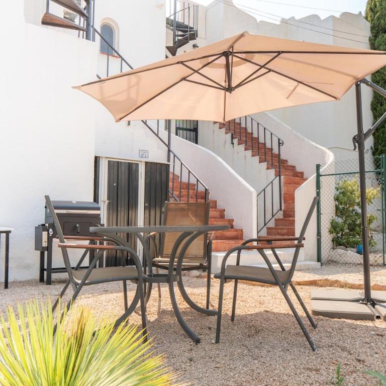 Stunning Ifach & Sea Views Stylish Casa Sonedo - Two-Bedroom Apartment - 16