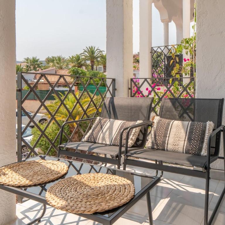 Stunning Ifach & Sea Views Stylish Casa Sonedo - Two-Bedroom Apartment - 10