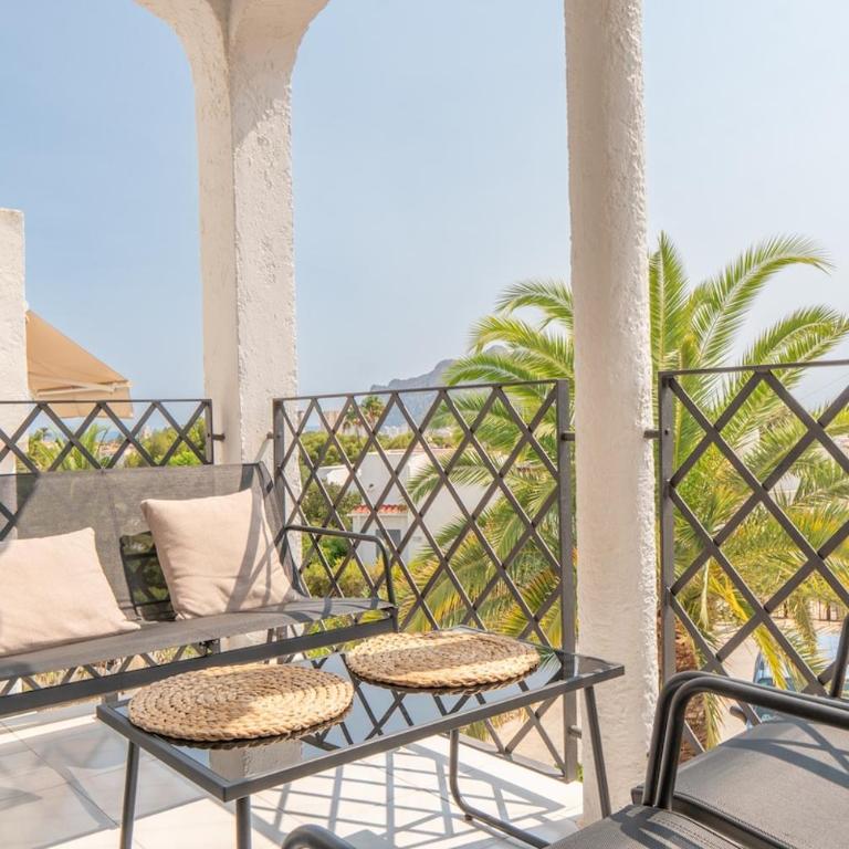 Stunning Ifach & Sea Views Stylish Casa Sonedo - Two-Bedroom Apartment - 9