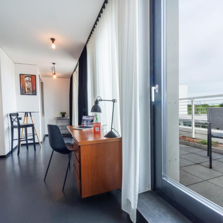 Brera Serviced Apartments Munich Schwabing - Apartment L - King bed and terrace - 9