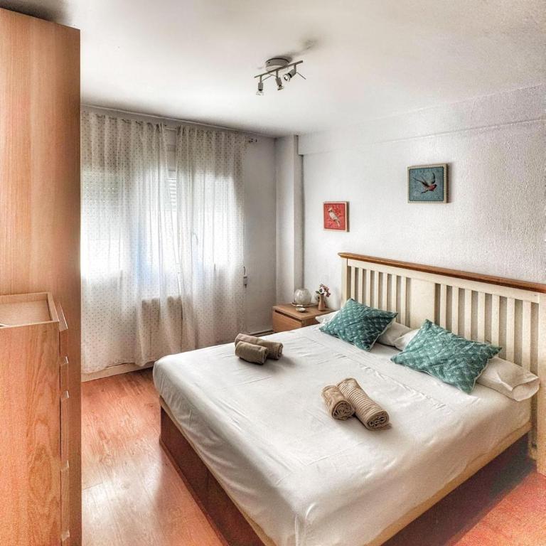 GATU Villa Dante Playa Victoria Parking gratuito, "preferente para mayores de 25 años y familias " - Appartement 3 Chambres - 24