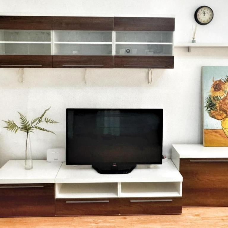 GATU Villa Dante Playa Victoria Parking gratuito, "preferente para mayores de 25 años y familias " - Appartement 3 Chambres - 26