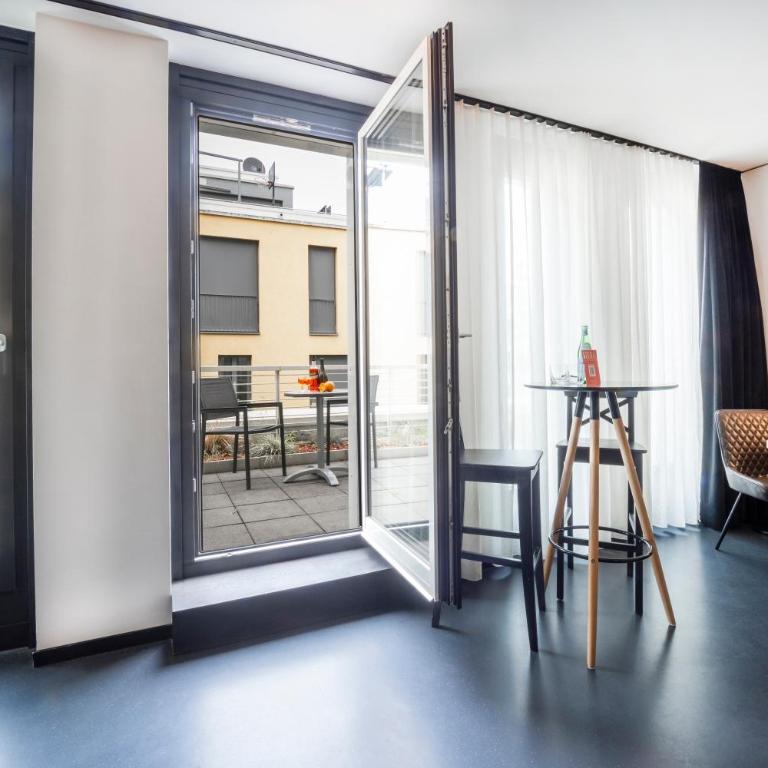 Brera Serviced Apartments Munich Schwabing - Appartamento XL con Letto King-Size e Terrazza - 12
