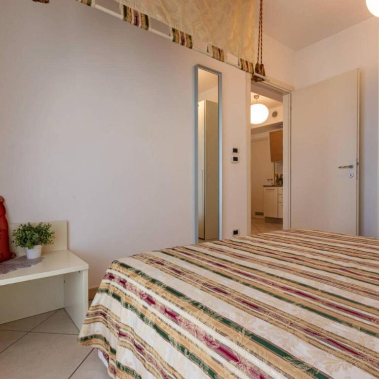 Exclusive penthouse with jacuzzi and sea views - Apartment - 20
