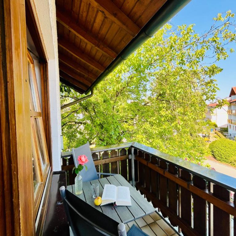 Gästehaus Huber - Hotel Garni - Deluxe Doppelzimmer mit Balkon - 5