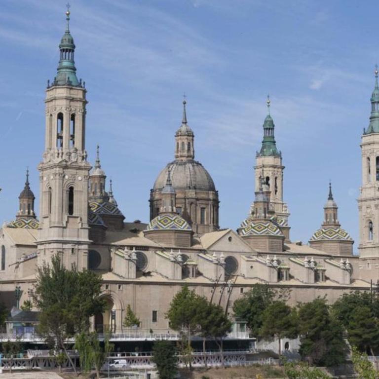 A estrenar y a 5 minutes de Plaza de Pilar y el Tubo Parking - Apartamento de 2 dormitorios con vistas a la ciudad - 11