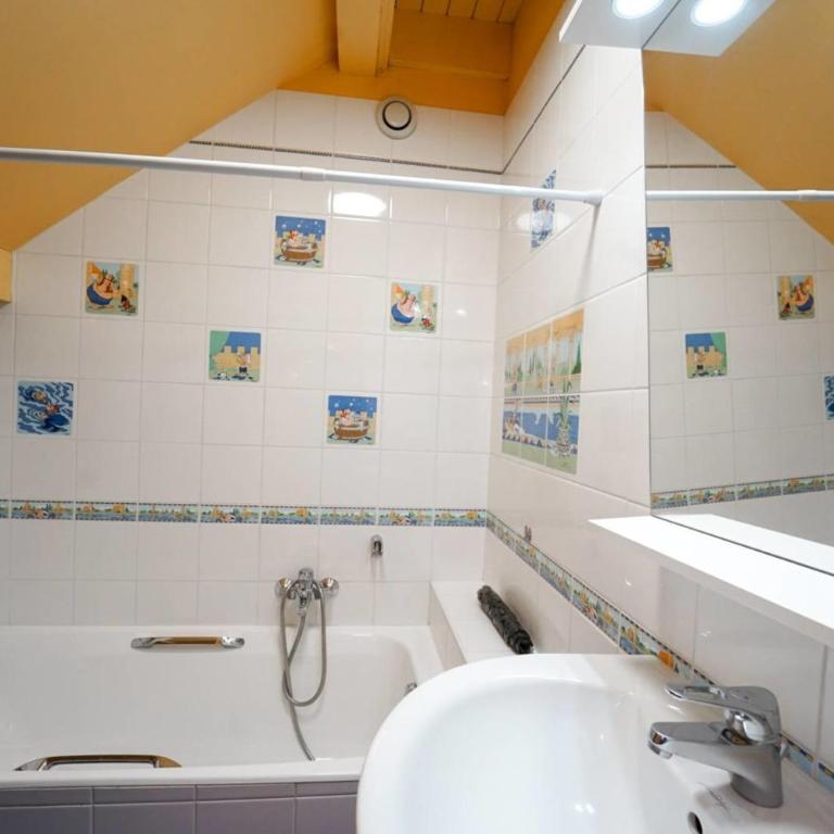 Chez Simon appartement cosy proche des commerces - Appartement - 12