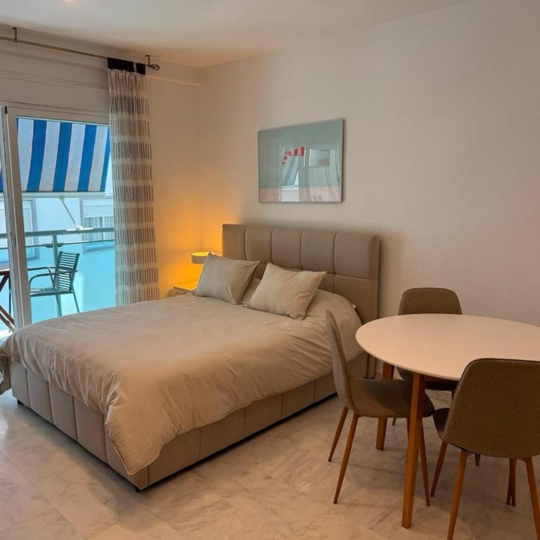 Encantador estudio en centro peatonal de Torremolinos - Apartamento de 1 dormitorio - 8