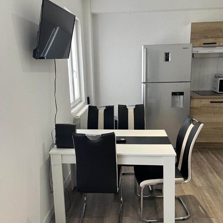 Rdc - Lefevreville - Appartement 1 Chambre - 6