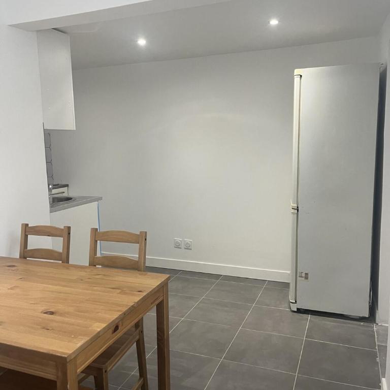 Rdc- centre ville - 1chambre - Appartement 1 Chambre - 1