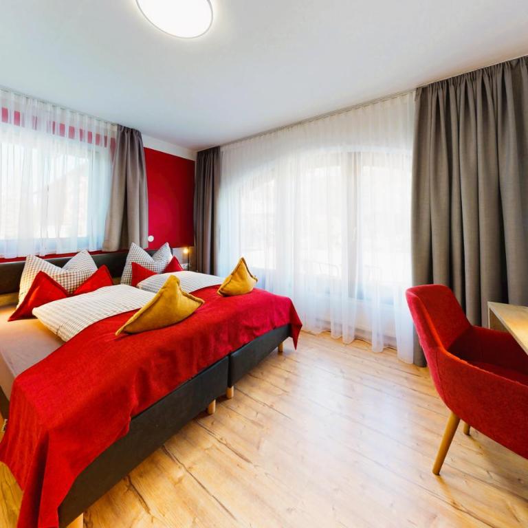 Landhaus Wildschwendt - Doppelzimmer mit Bergblick - 4