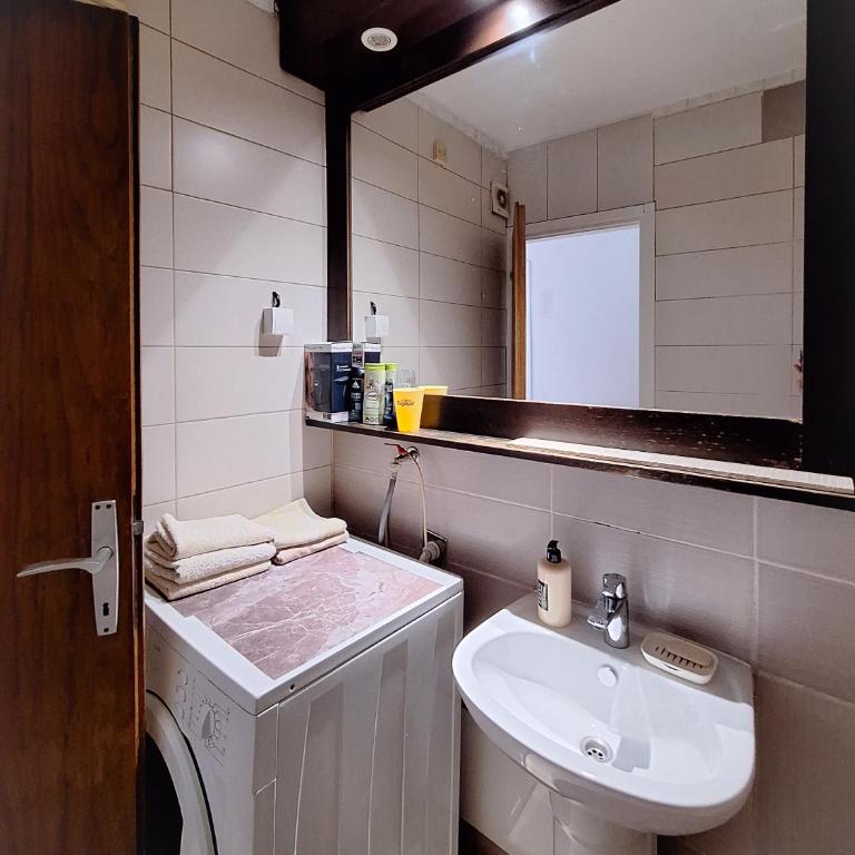 Apartman Pasic - One-Bedroom Apartment - 14