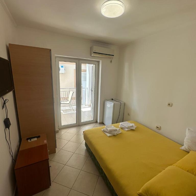 Guest House Mitrovic - Chambre Double avec Terrasse - 3