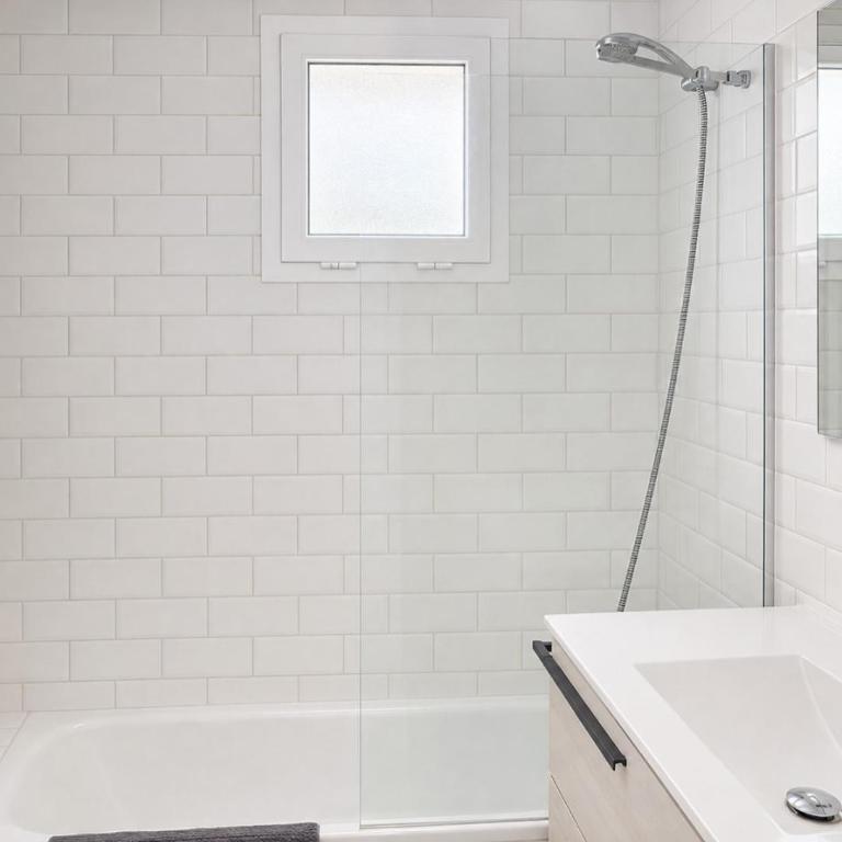 Bright and quiet apartment with a pool - Apartment mit 2 Schlafzimmern - 17