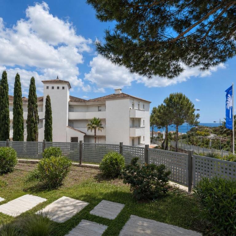 Bright and quiet apartment with a pool - Apartment mit 2 Schlafzimmern - 19