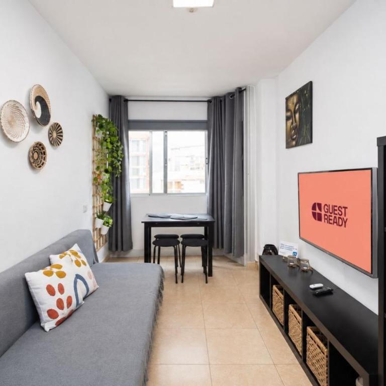 GuestReady - Las Canteras Beach Escape - Apartment - 8