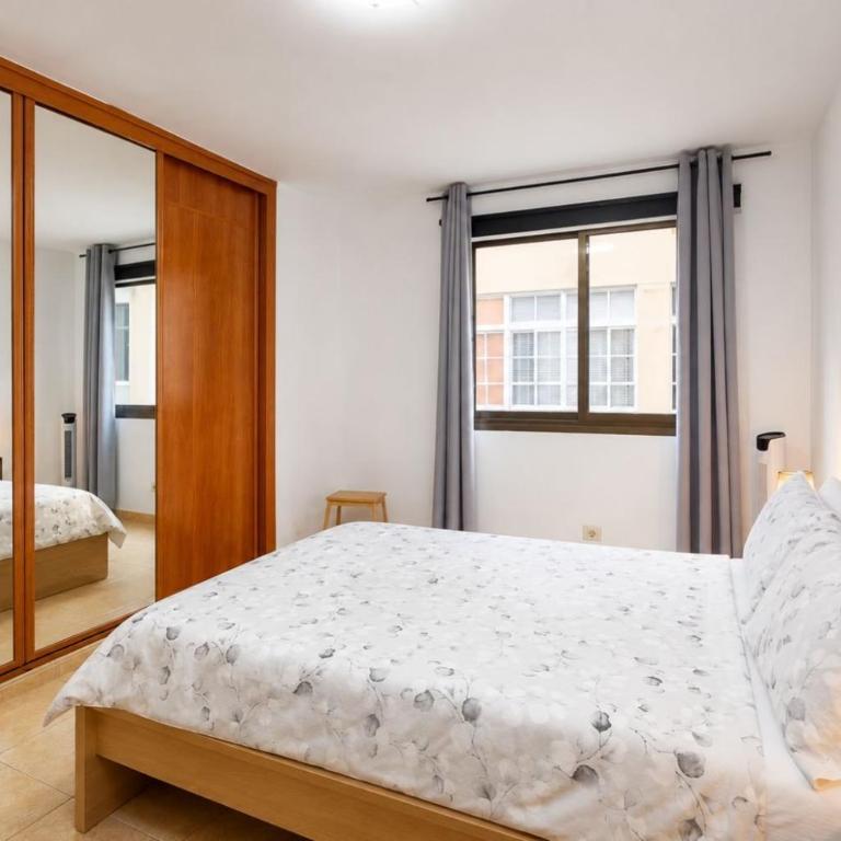 GuestReady - Las Canteras Beach Escape - Apartment - 10